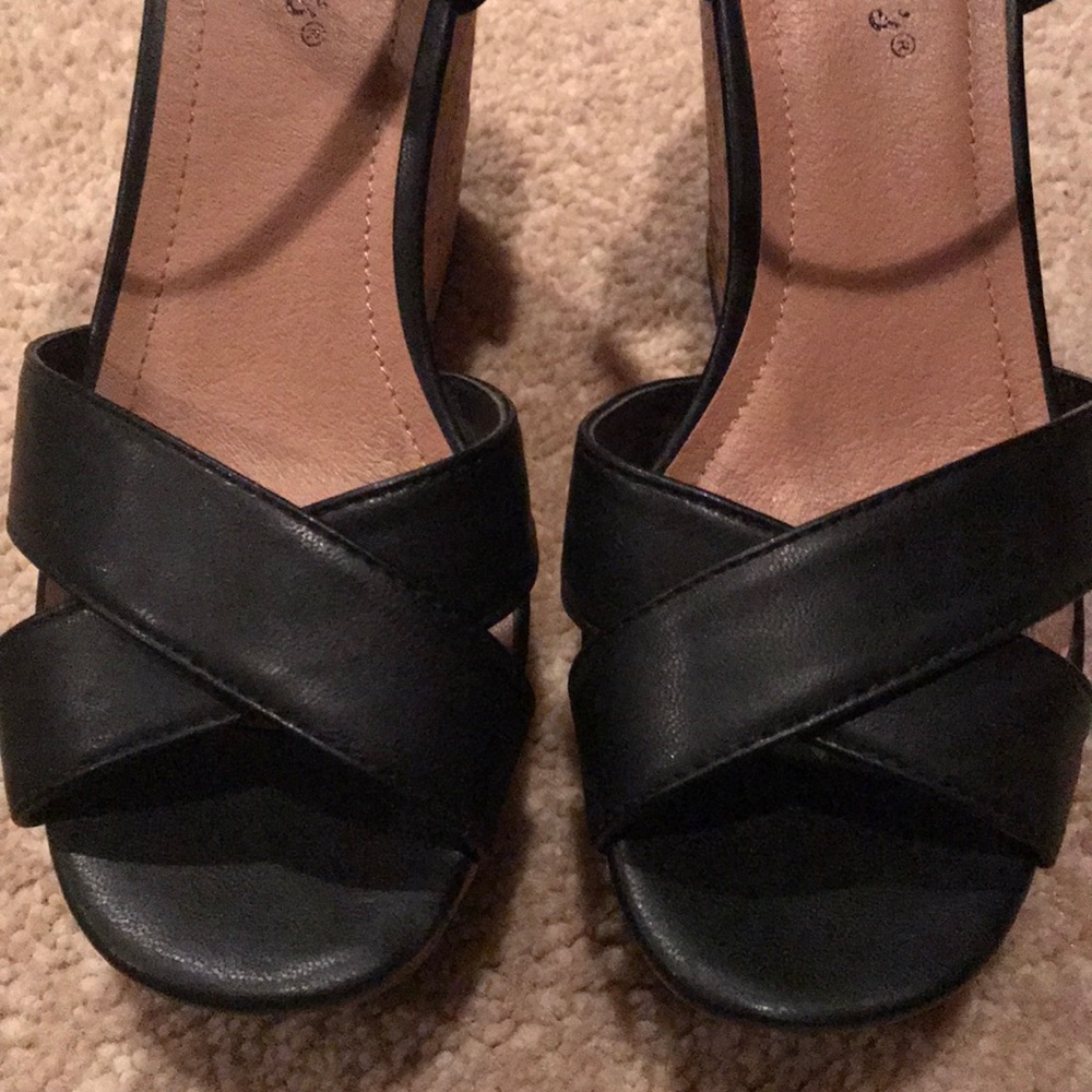 Black cork wedges like new - Picture 7 of 8